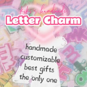 Customizable designed letter charm keychain